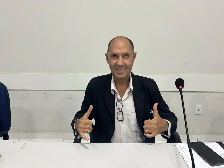 Vereador Elson Lima faz uma homenagem mais que merecida a quem alimenta corpo e alma dos nossos estudantes