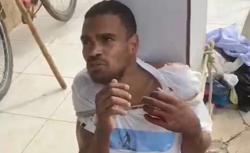 Suspeito de furtar bar é amarrado por populares e preso pela PM em Nova Viçosa